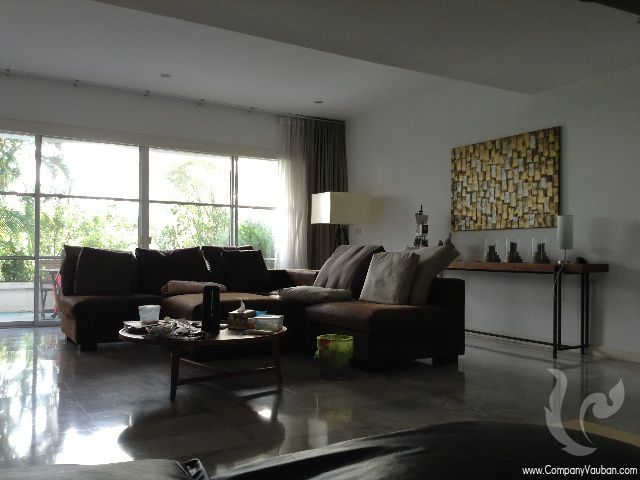 14258 - 3 bdr Townhouse for rent in Bangkok - Phrom Phong