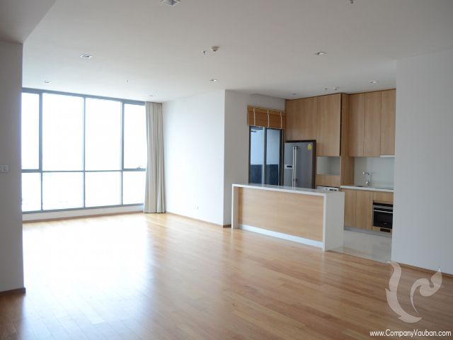 14499 - 3 bdr Condominium for sale in Bangkok - Nana