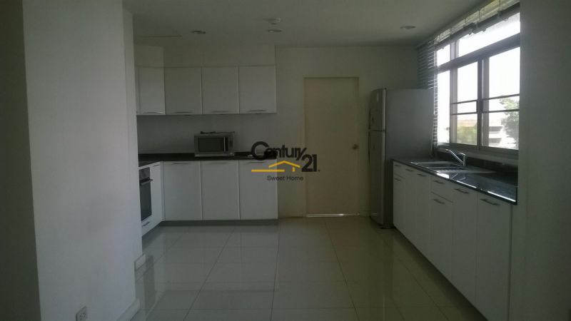 Bangkok Ekkamai - Nice condominium for Sale [ABKS1635FR]
