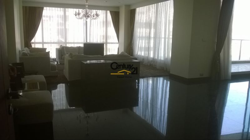 Bangkok Phrom Phong - Beautiful condominium with private pool for Rent [ABKR1671FR]