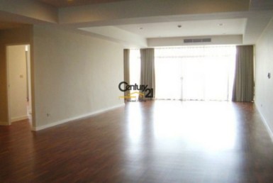 Bangkok Ekkamai - Great Condominium for Sale [ABKS1096TP]