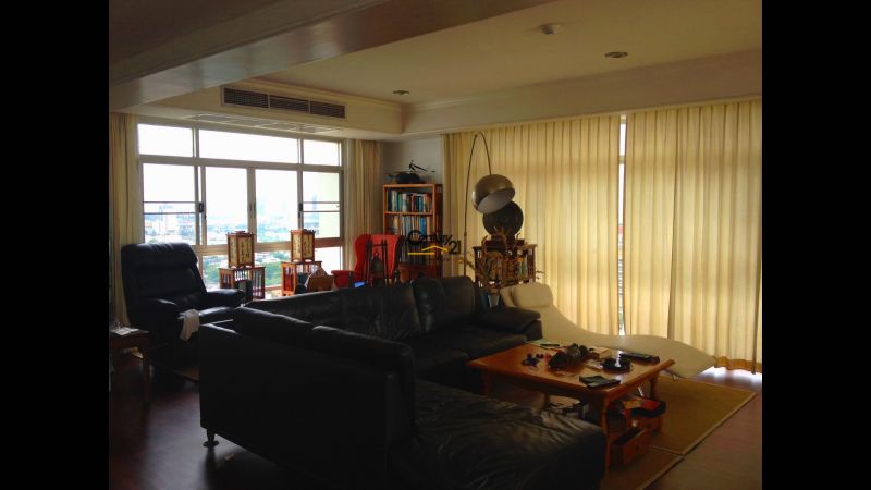 Bangkok Ekkamai - Awesome 2 floors Condominium for Sale [ABKS1050TP]