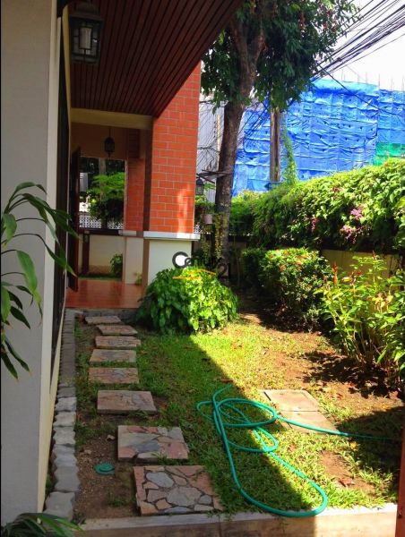 Bangkok Ekkamai - Single House for Rent with swimming pool [HBKR1047TP]