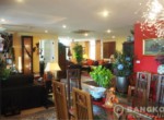baan-ananda-elegant-spacious-3-bed-4-bath-in-ekkamai-for-sale-10