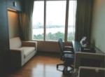 2-bedroom-condo-for-rent-in-watermark-chaophraya-river-near-bts-saphan-taksin-1